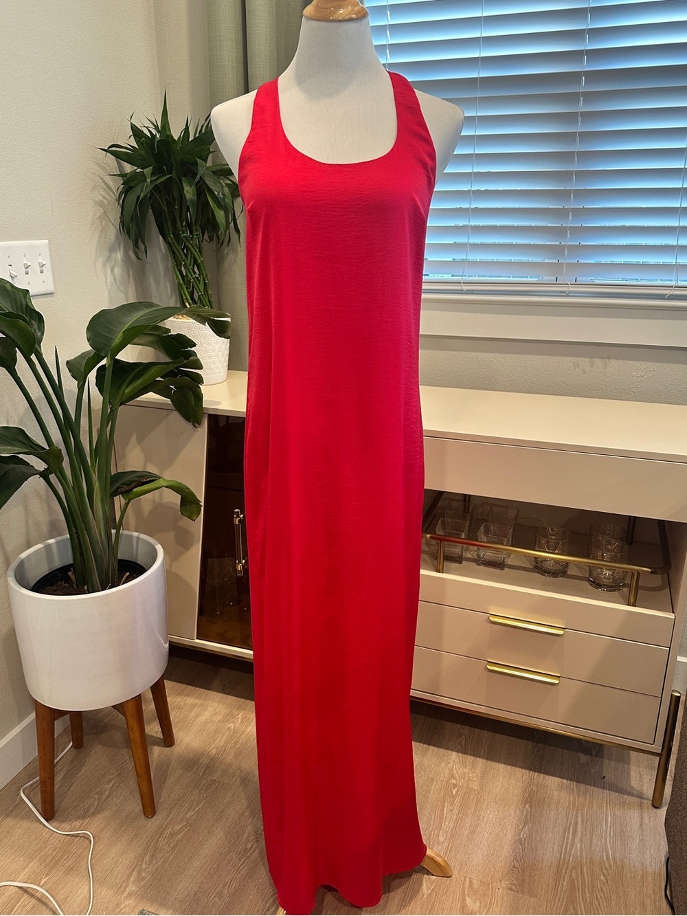 BCBGMaxAzria Red Scoop-Neck Maxi Dress